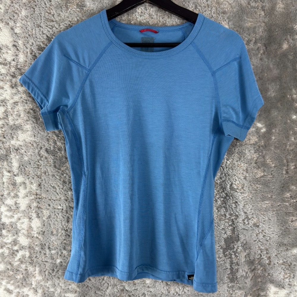 The North Face Minimalist Athleisure‎ Casual Top Blue Short Sleeve Pullover
